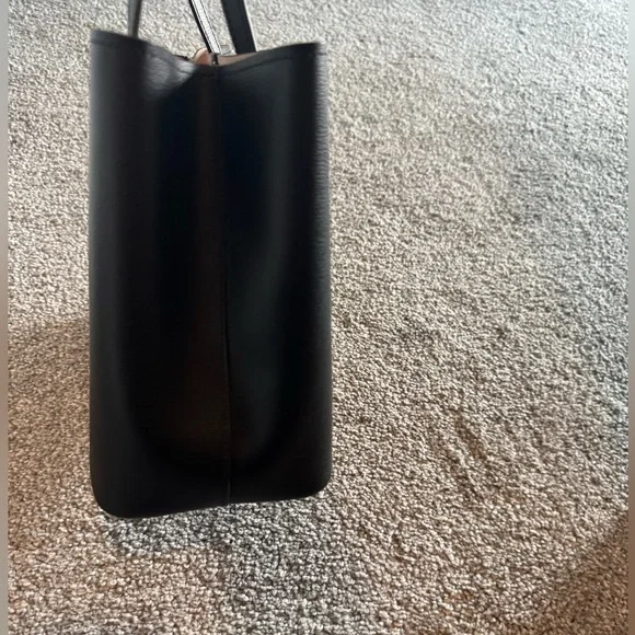 EUC Kate Spade Black Leather Shoulder Bag - Picture 7 of 9